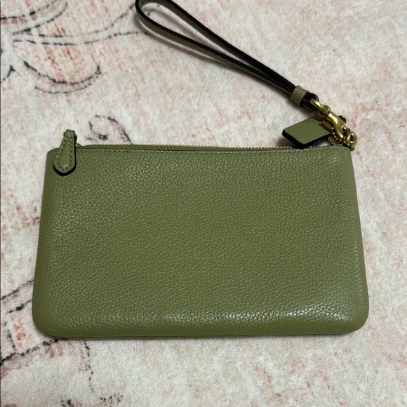 Coach Green Leather Wristlet with Brass hardware (Moss) - Picture 2 of 2